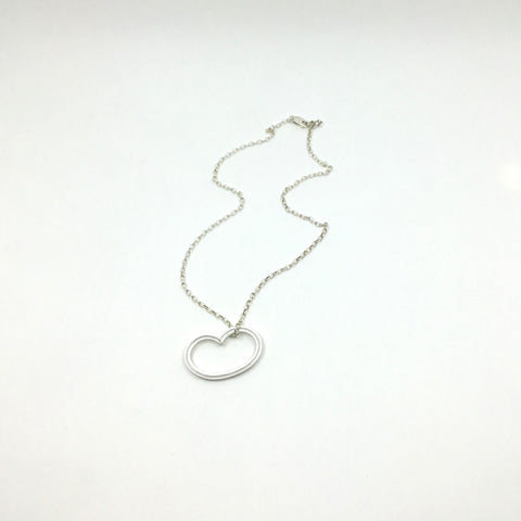 Waha pendant (on chain)