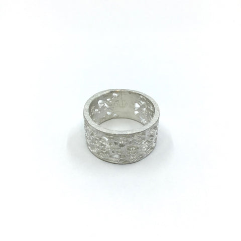 Lace Detail Band Ring